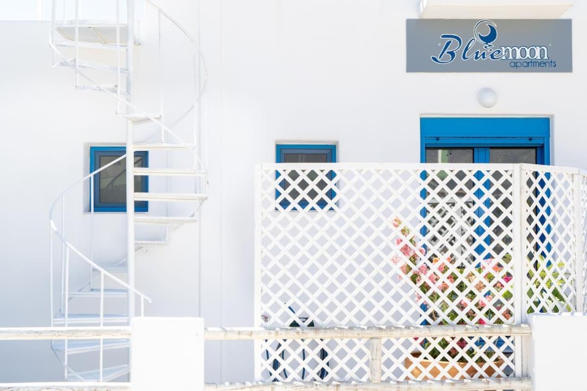 Blue Moon Apartments Makrýgialos 외부 사진